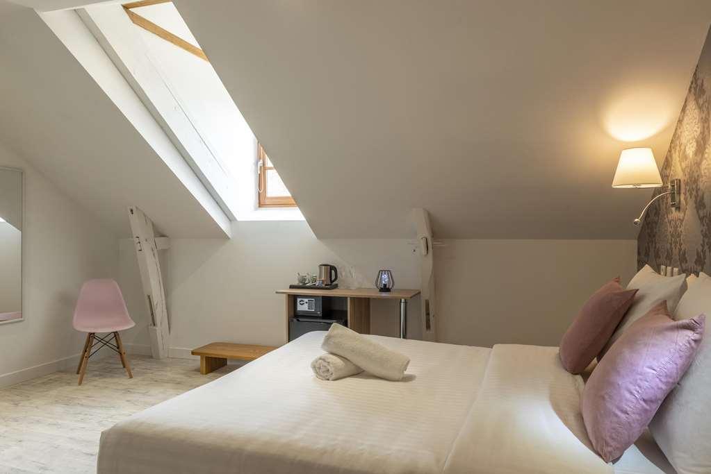 Le Manoir De Pierre Levee, The Originals Collection Hotell Tournon-Saint-Martin Rum bild