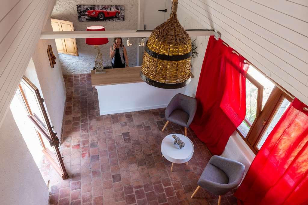 Le Manoir De Pierre Levee, The Originals Collection Hotell Tournon-Saint-Martin Exteriör bild